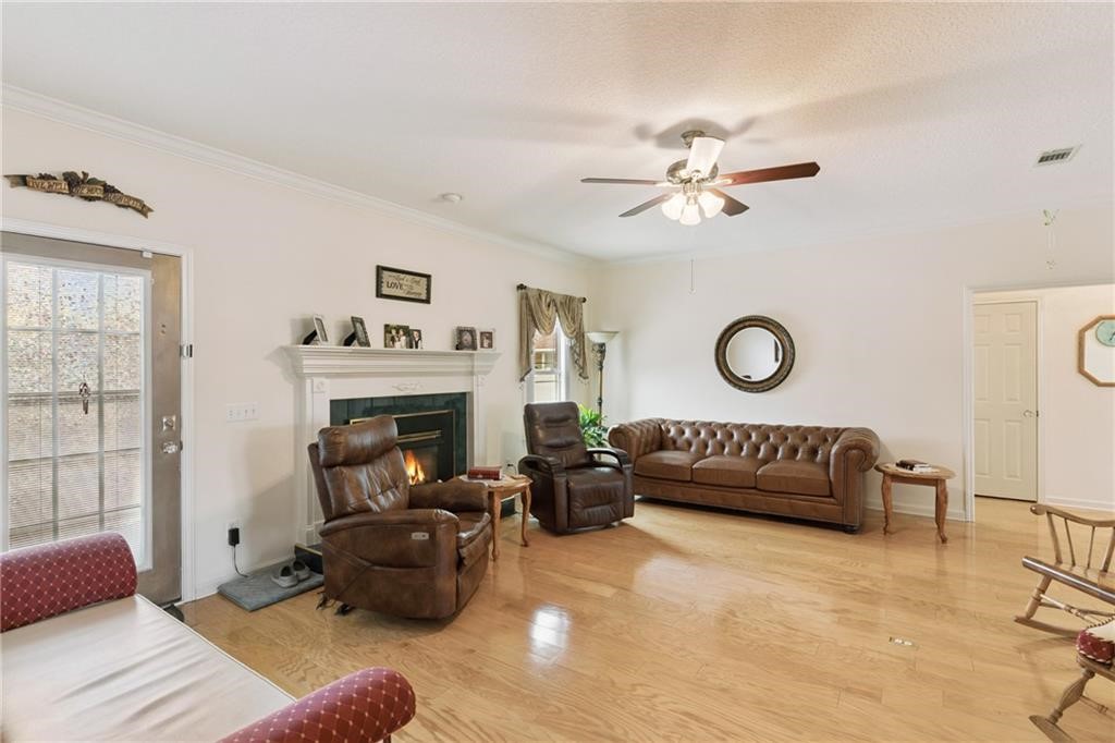 932 Hitching Post Lane Waycross, GA 31503 - Photo 6 of 31