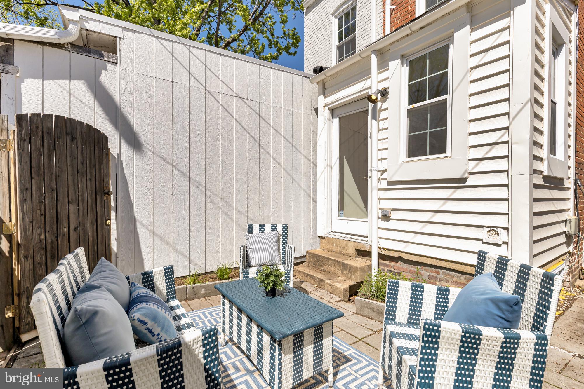 1529 C Street Southeast Washington, DC 20003 - Photo 15 of 26