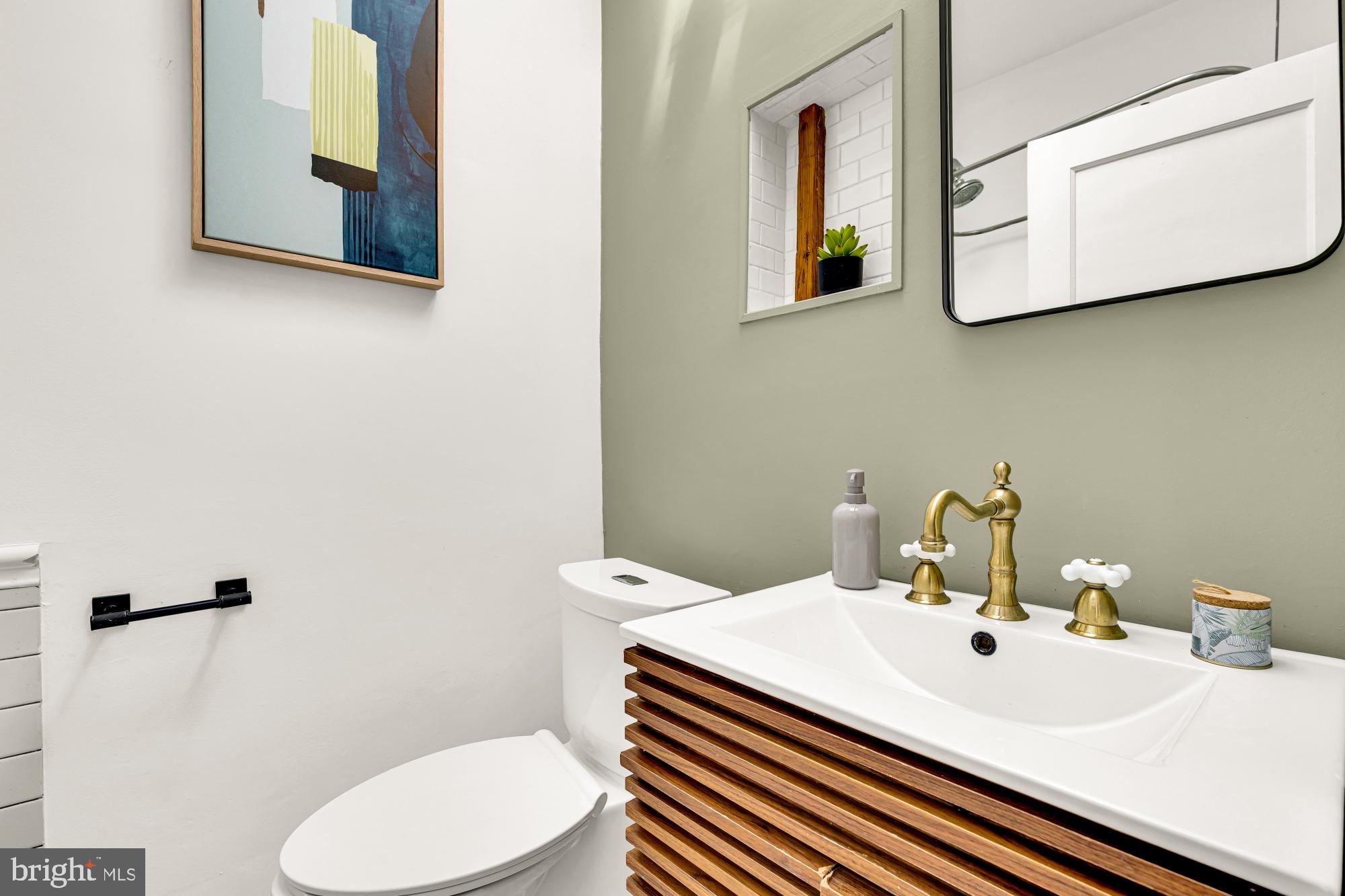 1529 C Street Southeast Washington, DC 20003 - Photo 19 of 26