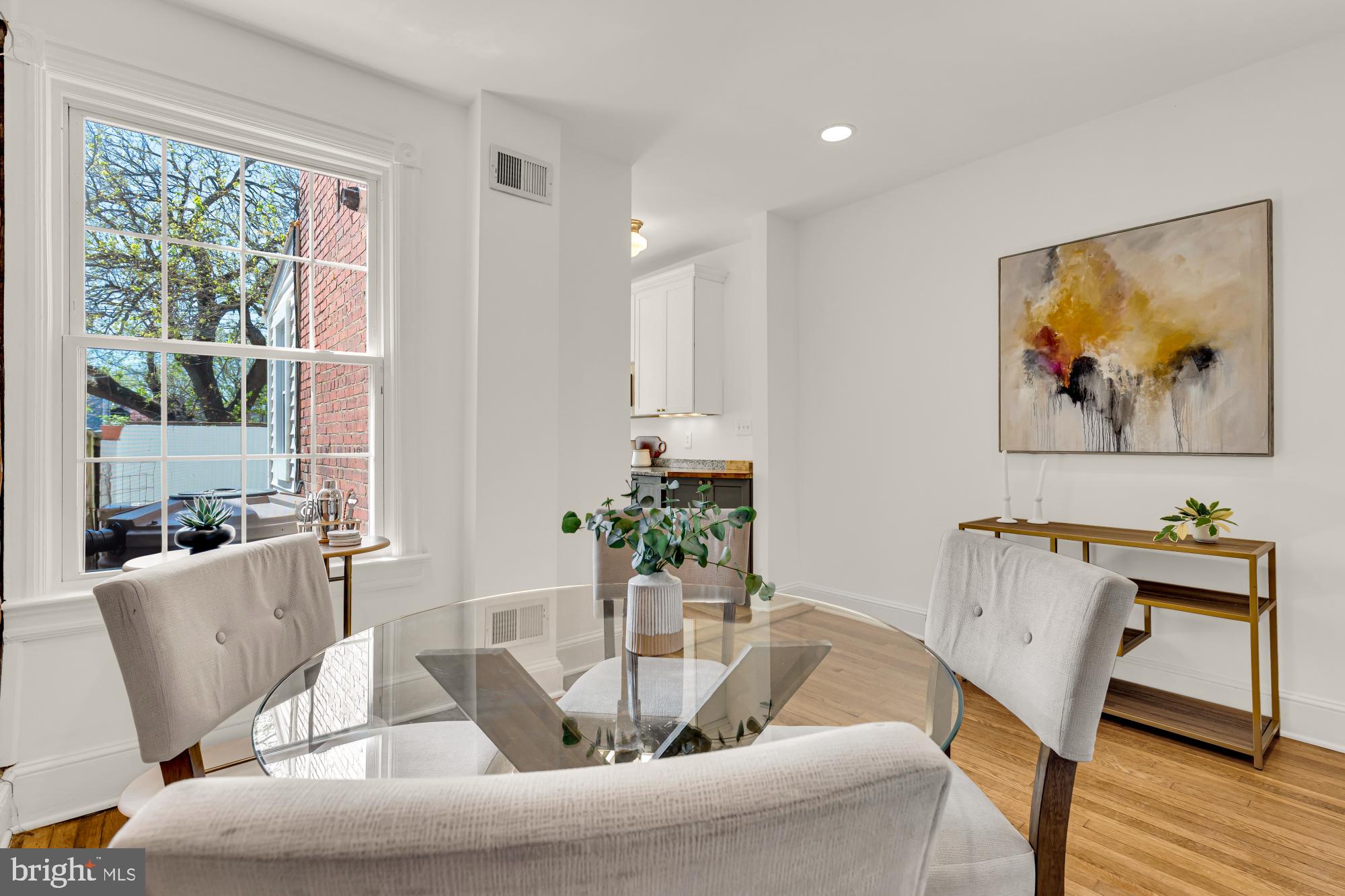 1529 C Street Southeast Washington, DC 20003 - Photo 7 of 26