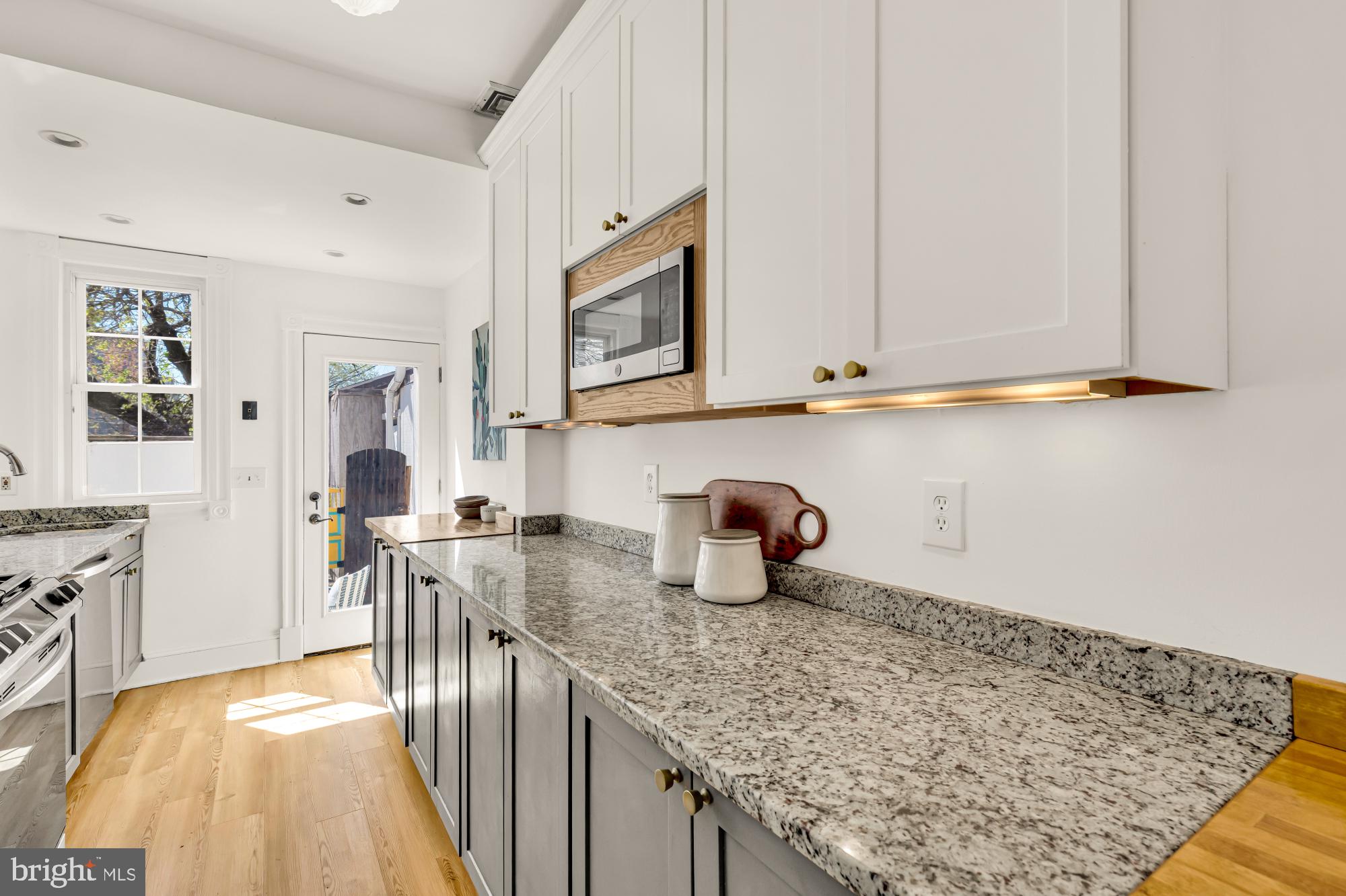 1529 C Street Southeast Washington, DC 20003 - Photo 10 of 26