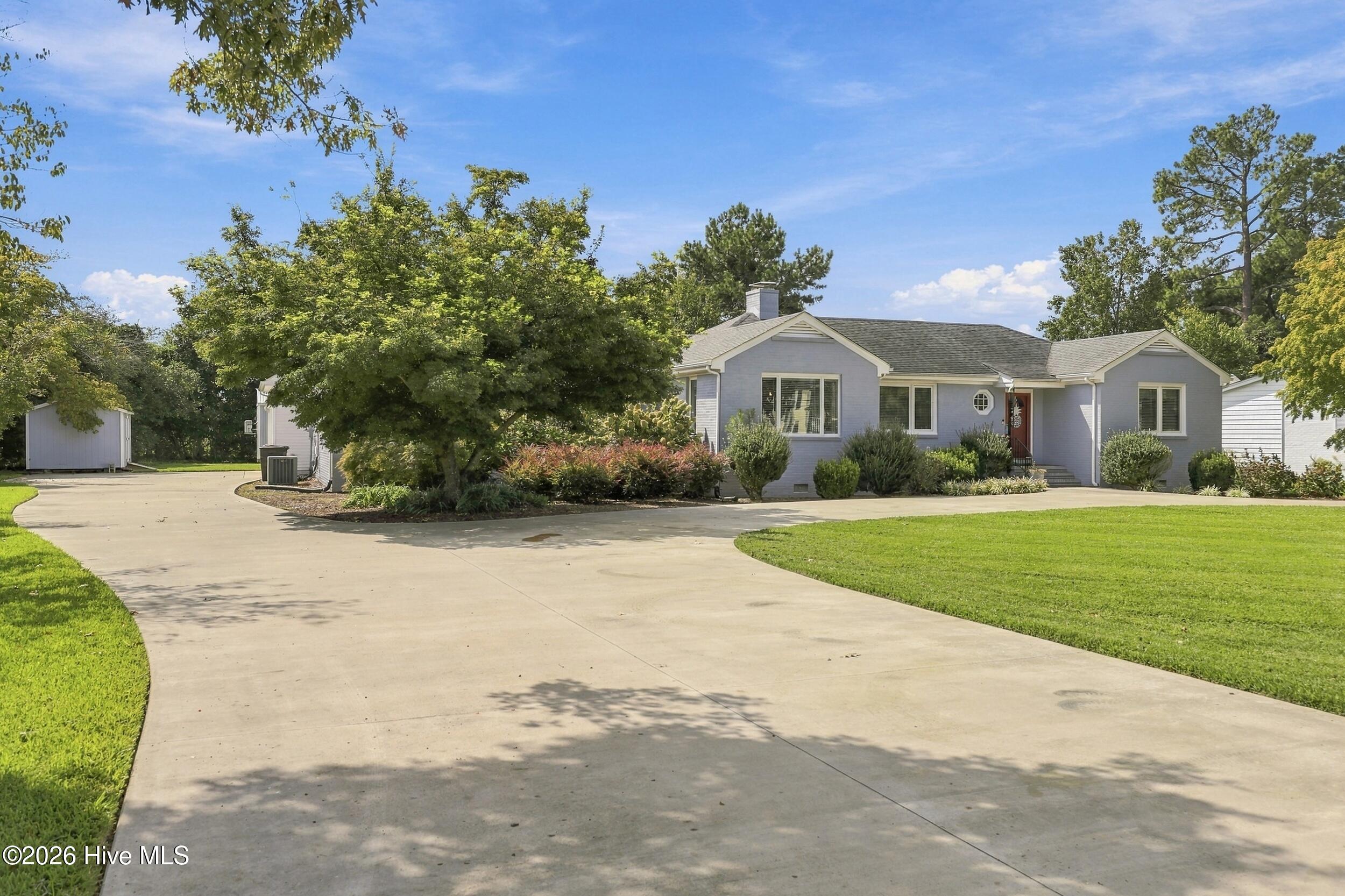 1903 Rivershore Road Elizabeth City, NC 27909 - Photo 2 of 43 Gallery Image 2