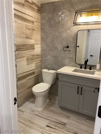 $6,000 | 3001 Pearl Harbor Drive, Las Vegas, NV 89117