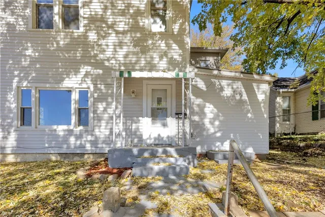 $225,000 | 1809 Pacific Street, St. Joseph, MO 64503