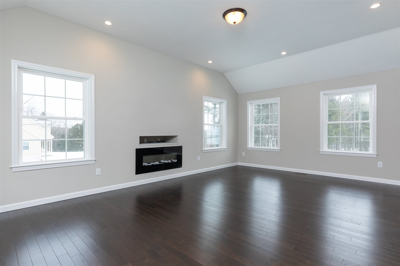 85 Hartford Brook Road Deerfield, NH 03037 - Photo 5 of 36