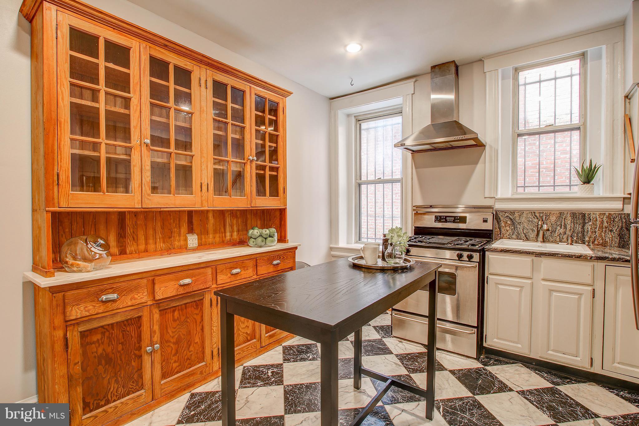 1824 S Street Northwest, Unit 101 Washington, DC 20009 - Photo 11 of 22 Kitchen