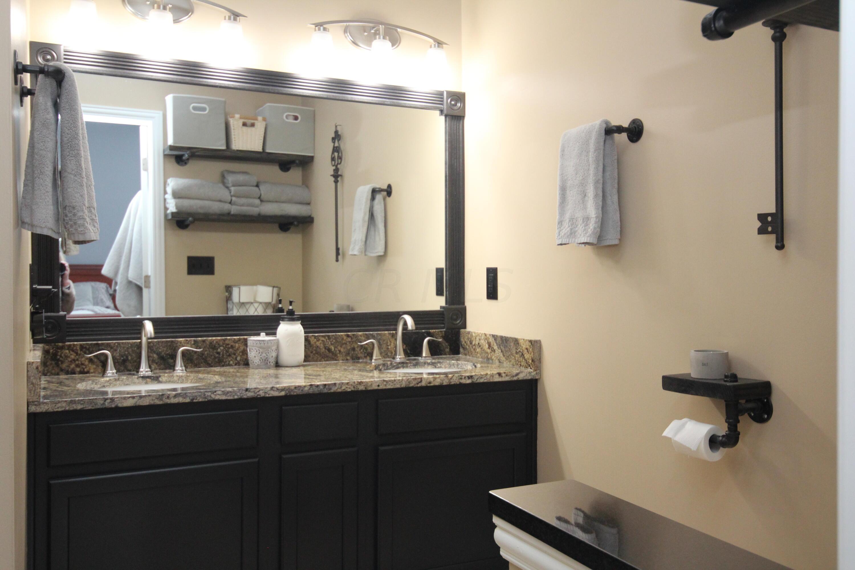 5625 Davidson Road Hilliard, OH 43026 - Photo 36 of 51 master suite