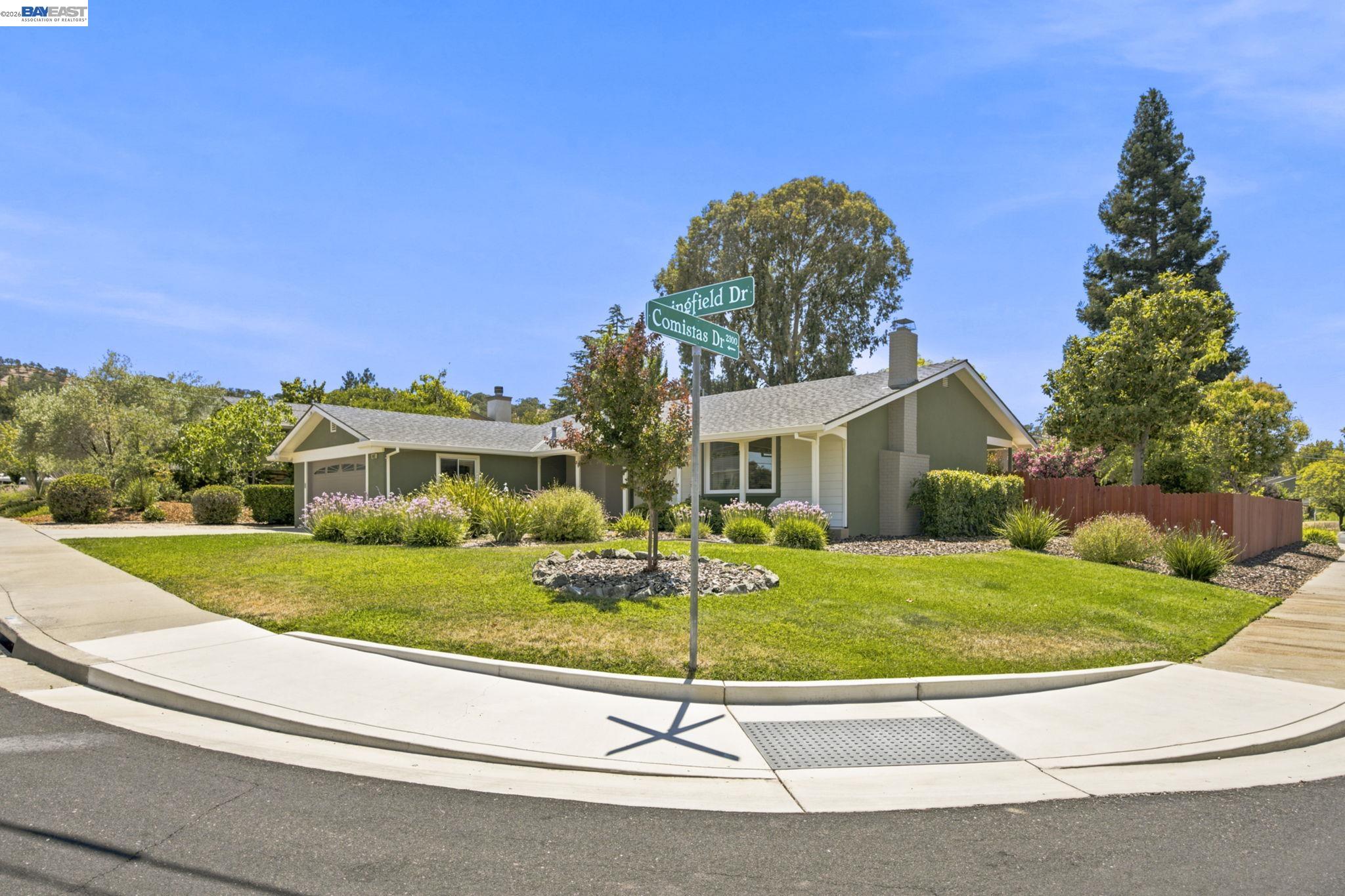 1082 Springfield Drive Walnut Creek, CA 94598 - Photo 45 of 66
