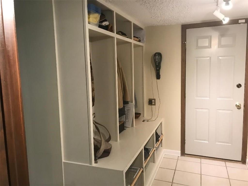 2104 Bechtel Road Indianapolis, IN 46260 - Photo 22 of 44 Gallery Image 22