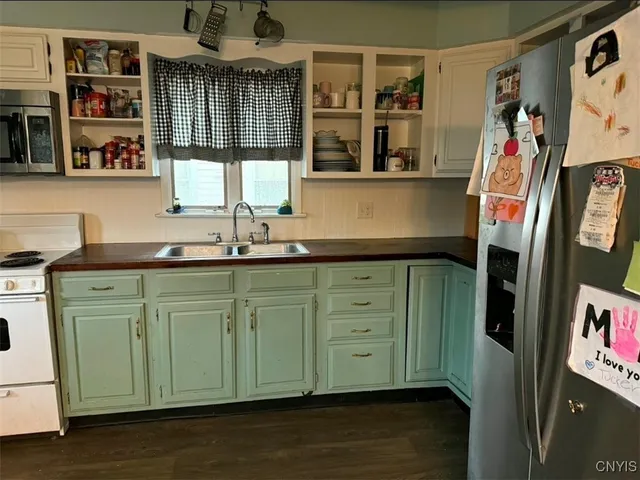 $159,000 | 117 Bacon Street East, Marshall, NY 13480