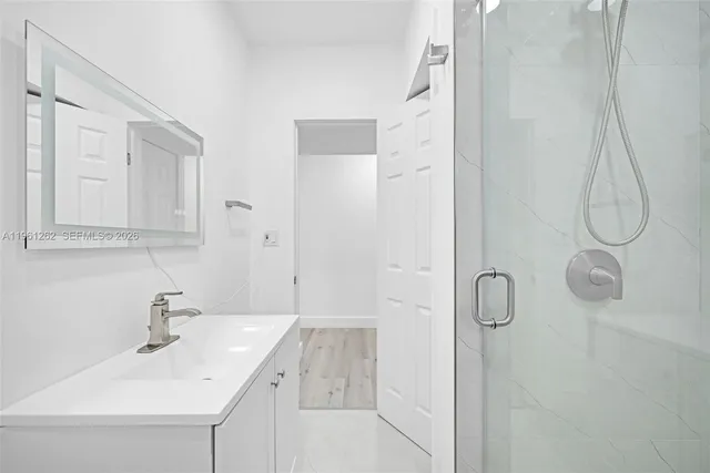 $4,999 | 876 Northeast 81st Street, Miami, FL 33138