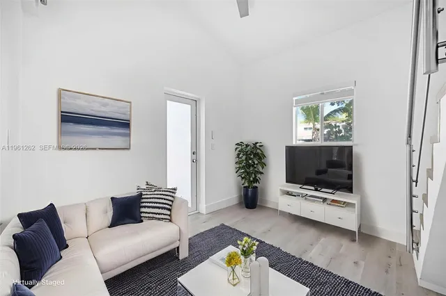 $4,999 | 876 Northeast 81st Street, Miami, FL 33138