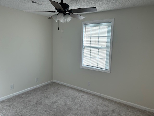 3403 Chaney Lane Clarksville, TN 37042 - Photo 19 of 28 an empty room with a window