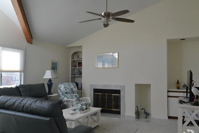 $2,850 | 533 Lagoon Boulevard, Unit 533, Brigantine, NJ 08203