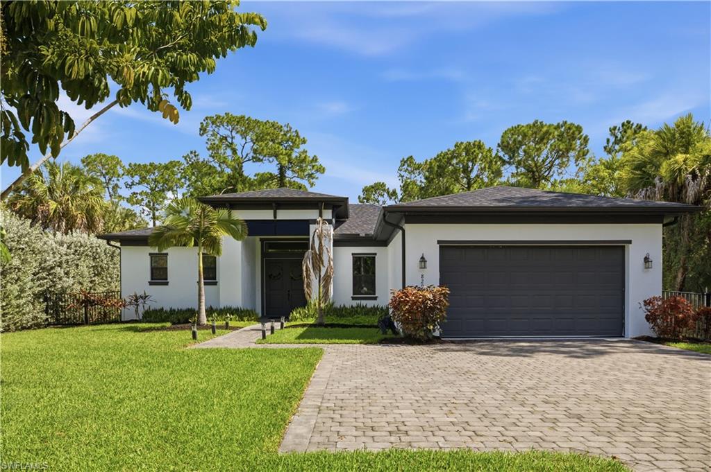 829 16th Avenue Southwest Naples, FL 34117 - Photo 2 of 36