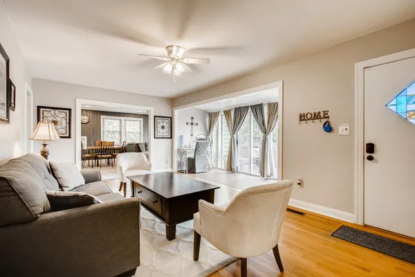 $4,500 | 2307 Tower Drive, Austin, TX 78703