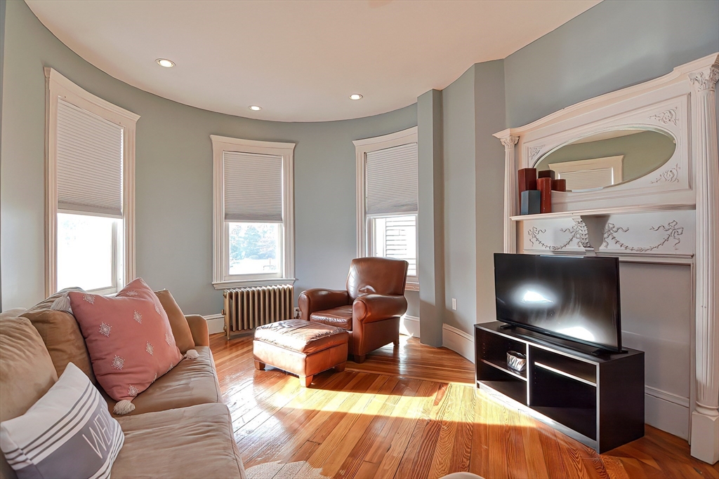 762 Columbia Road, Unit 1 Boston, MA 02125 - Photo 8 of 29