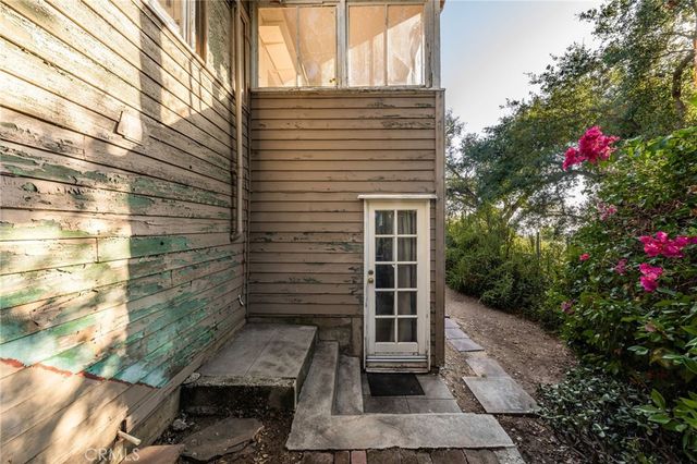 $850,000 | 15 Vista Cir Drive, Sierra Madre, CA 91024