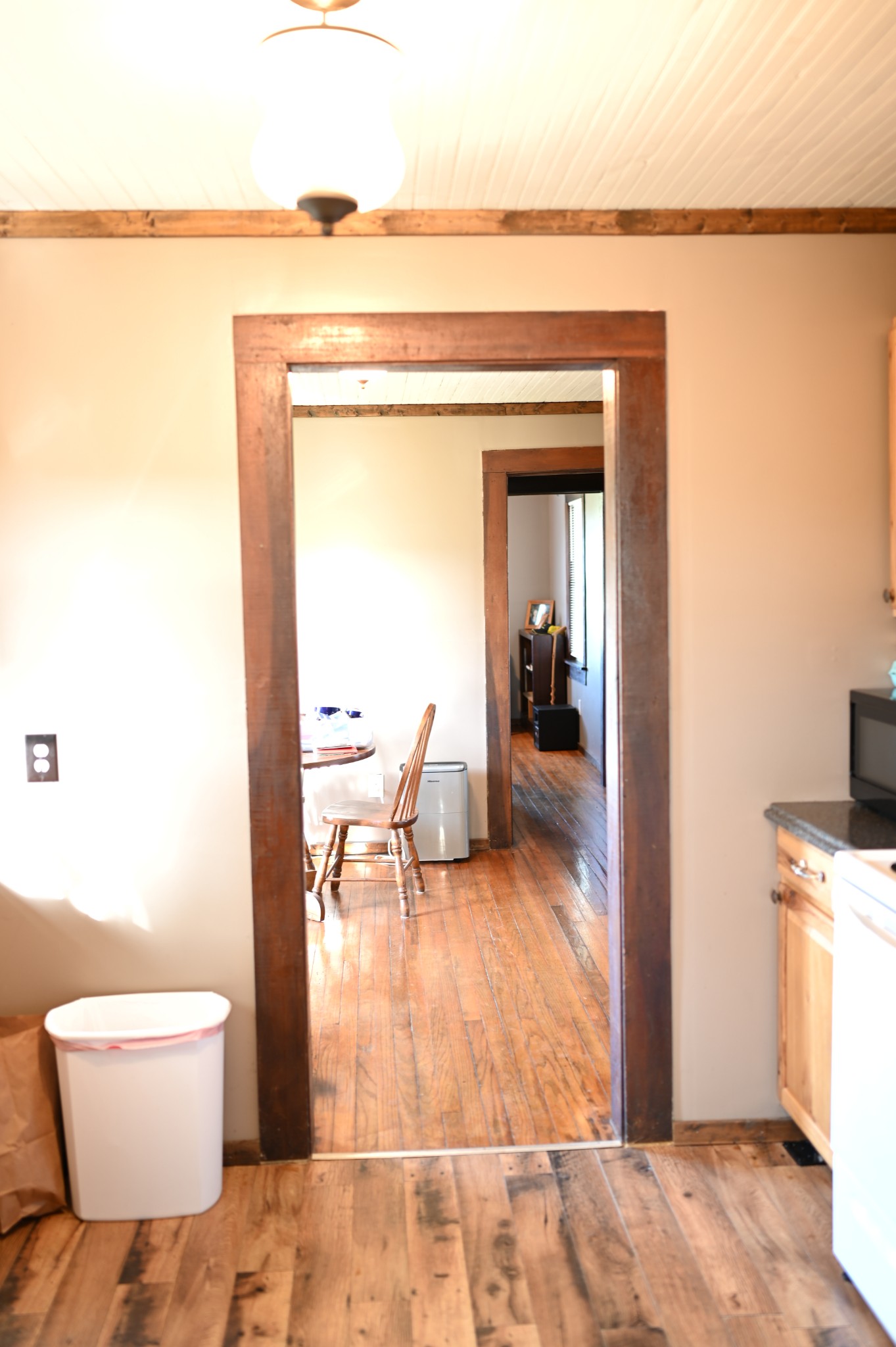 10996 Shelbyville Road Morrison, TN 37357 - Photo 20 of 26 a view of a living room