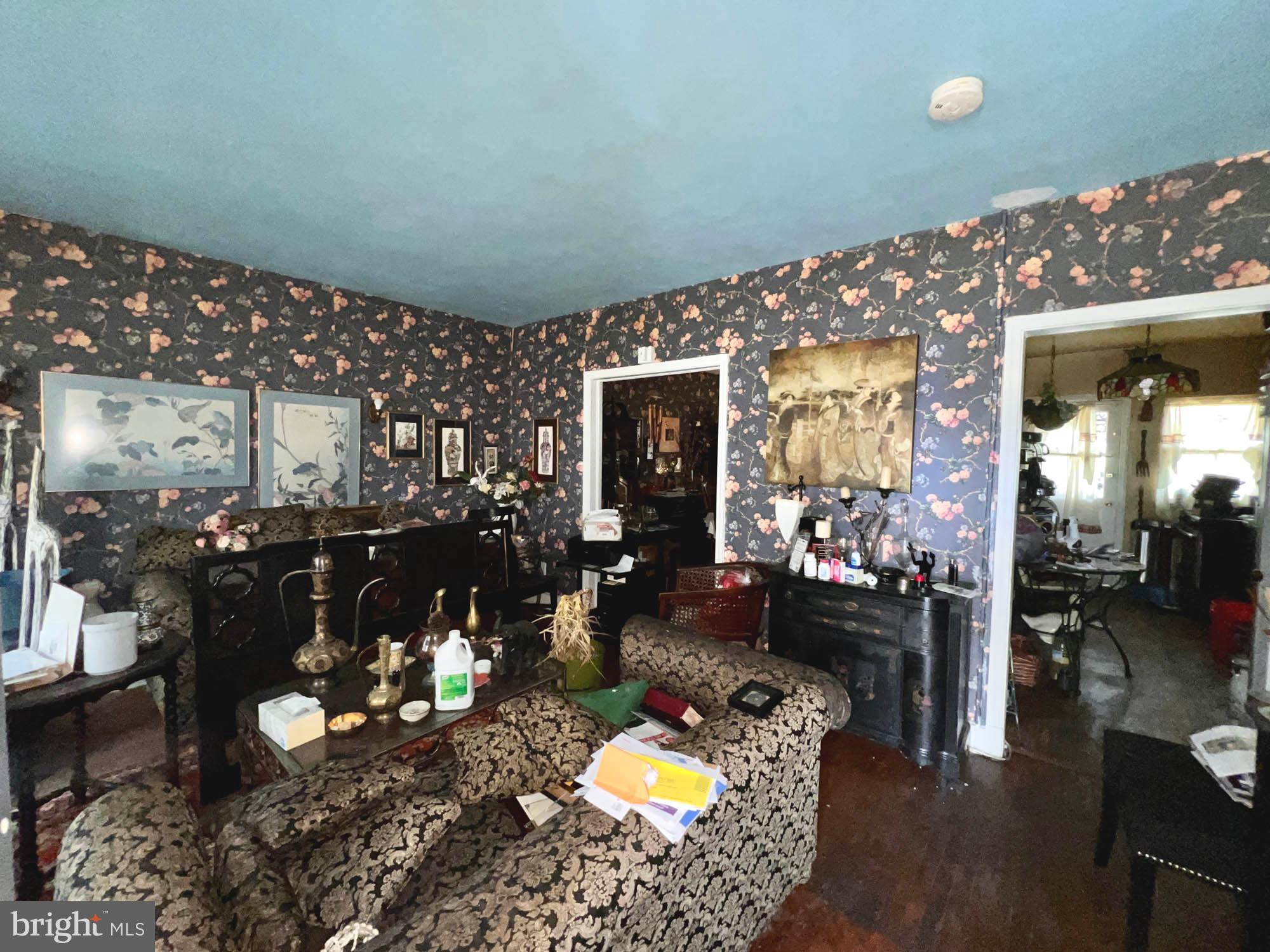 1639 Kingsway Road Baltimore, MD 21218 - Photo 6 of 13