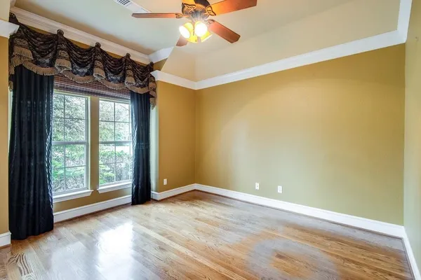 $5,000 | 725 Saxon Trail, Southlake, TX 76092