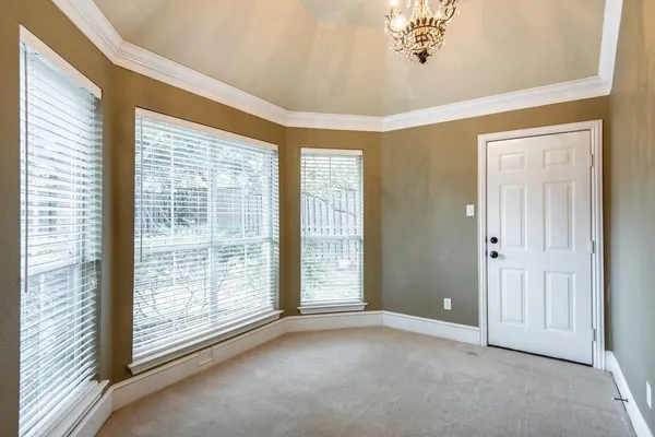 $5,000 | 725 Saxon Trail, Southlake, TX 76092