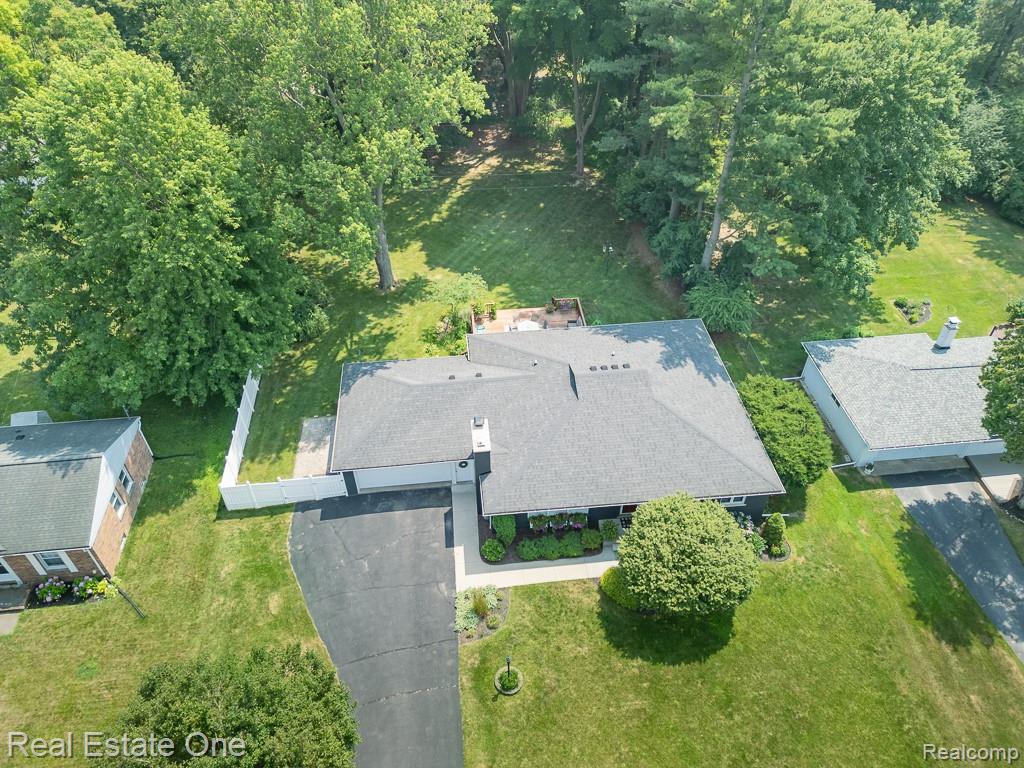 471 Elmhill Road Rochester Hills, MI 48306 - Photo 31 of 34