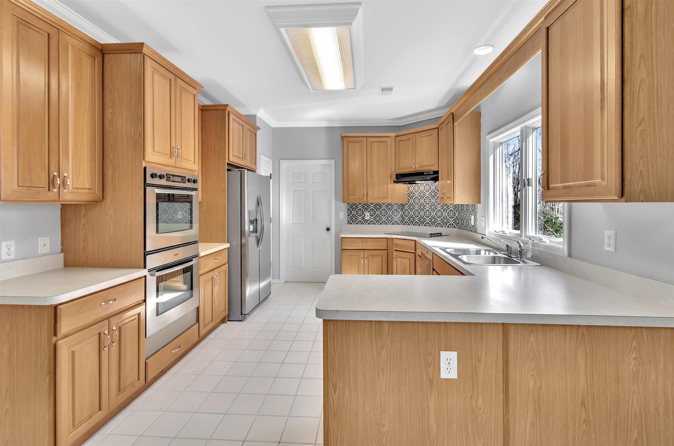 81 Ely Harmony Road Freehold, NJ 07728 - Photo 10 of 38 KITCHEN
