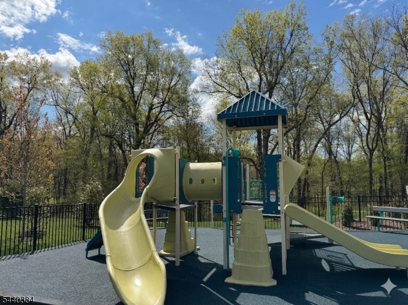 104 Myrtle Road Warren, NJ 07059 - Photo 21 of 21