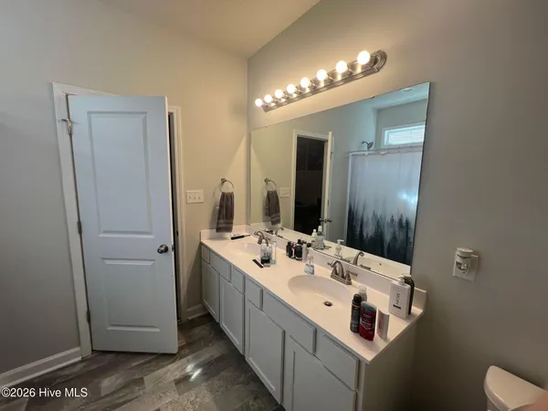 $1,650 | 210 Shallowbag Bay Lane, Jacksonville, NC 28546