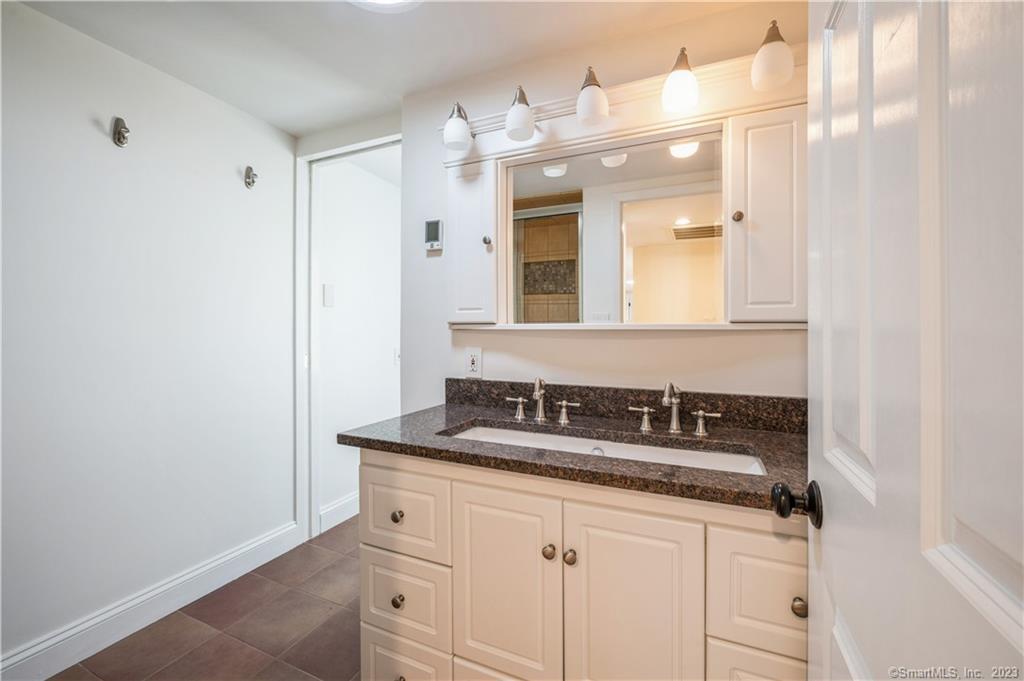 2428 Long Ridge Road Stamford, CT 06903 - Photo 23 of 29