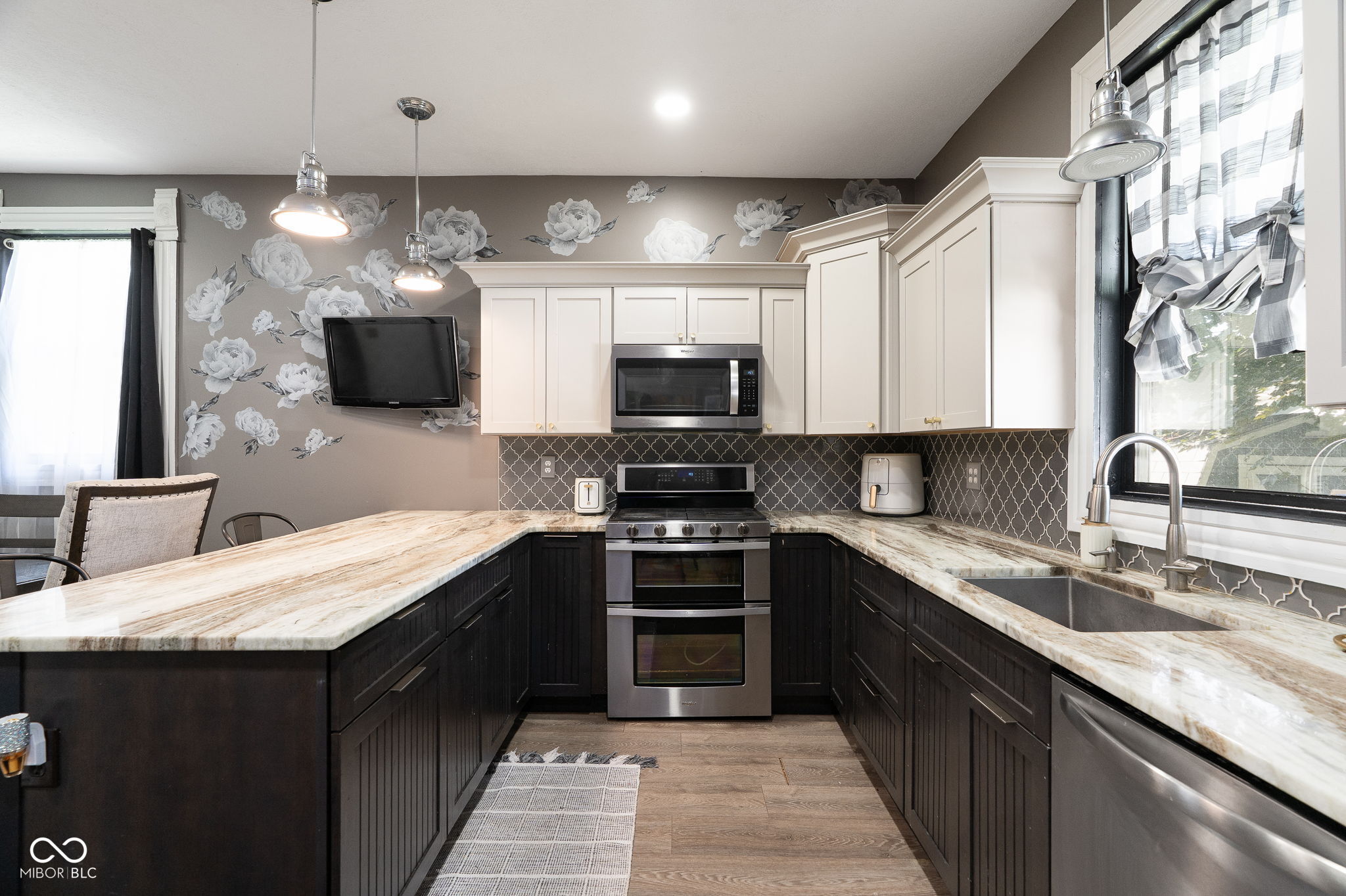 609 Jefferson Street Covington, IN 47932 - Photo 10 of 37