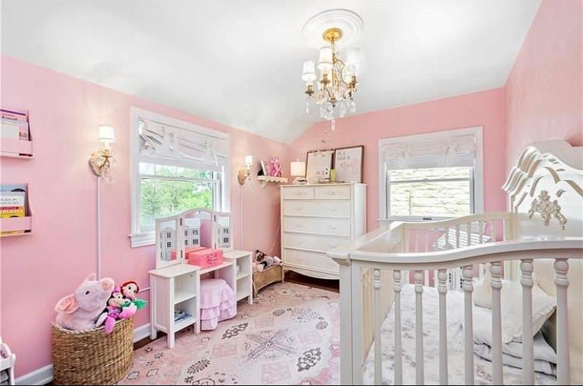 374 Midway Road Pittsburgh, PA 15216 - Photo 20 of 25 Gallery Image 20