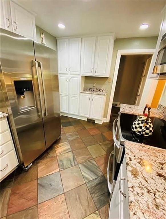 374 Midway Road Pittsburgh, PA 15216 - Photo 8 of 25 Gallery Image 8