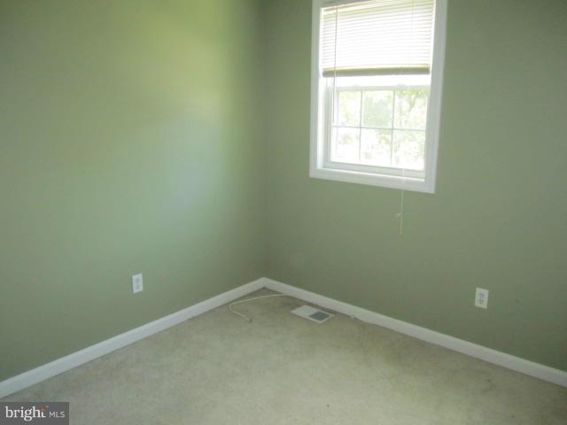1078 Kings Road Pasadena, MD 21122 - Photo 17 of 26 Bedroom