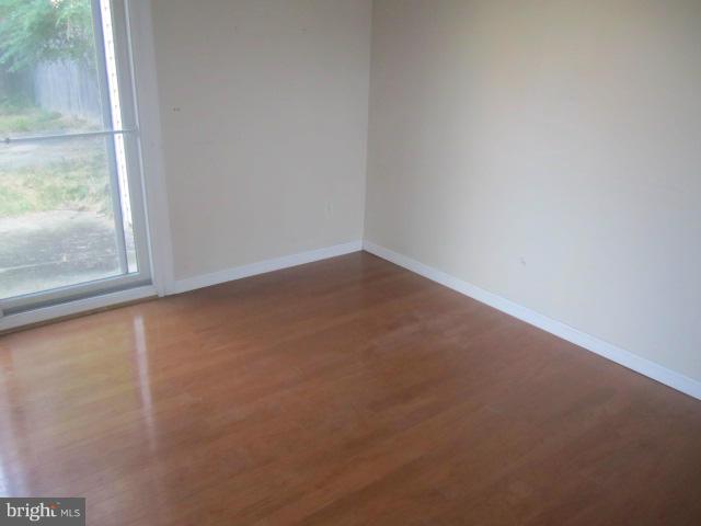 1078 Kings Road Pasadena, MD 21122 - Photo 9 of 26 Dining Room