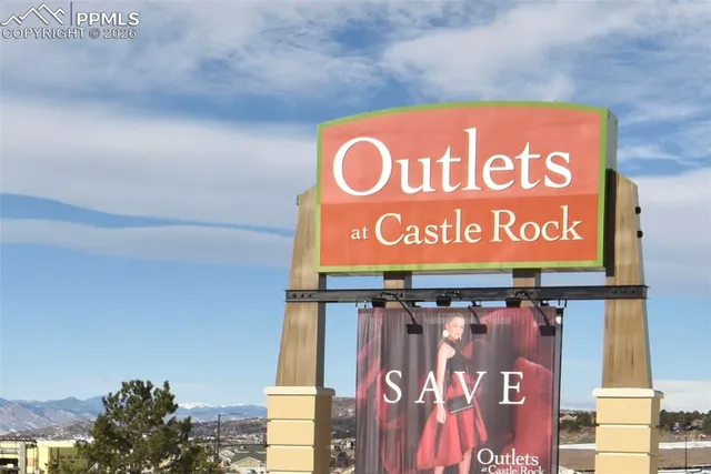 $975,000 | 4997 Persimmon Lane, Castle Rock, CO 80109