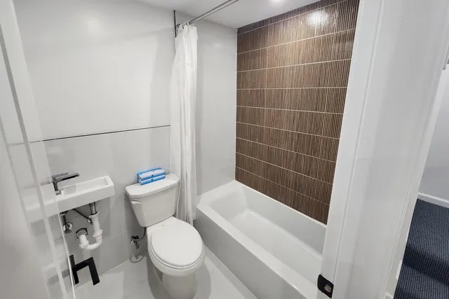 $999,000 | 5 Maple Street, South Fallsburg, NY 12779