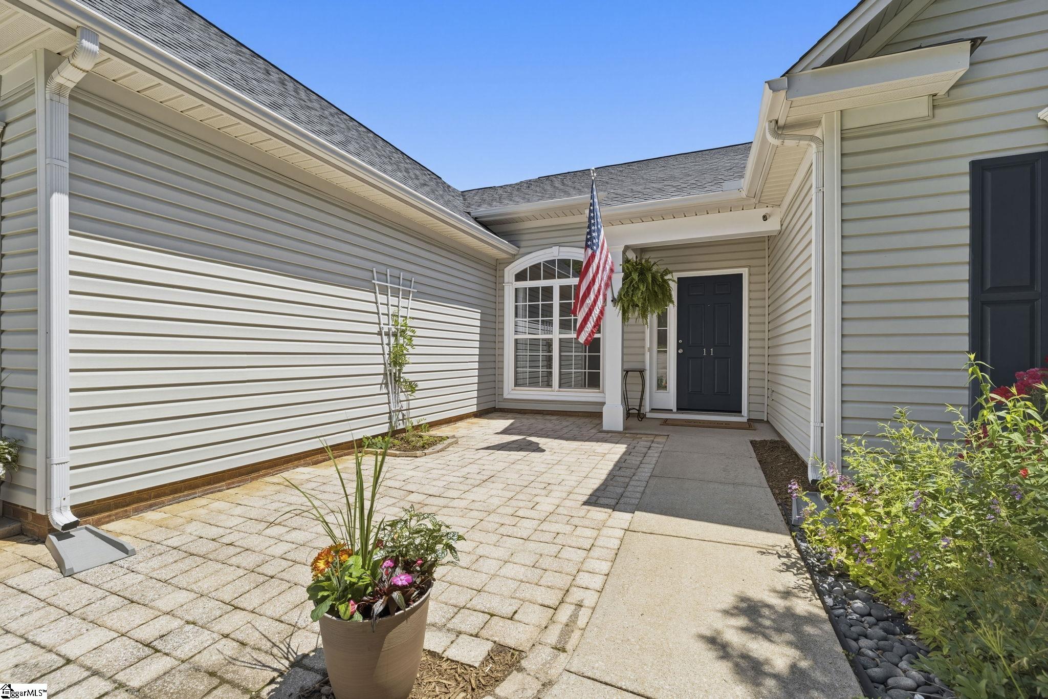 11 Renforth Road Simpsonville, SC 29681 - Photo 4 of 44
