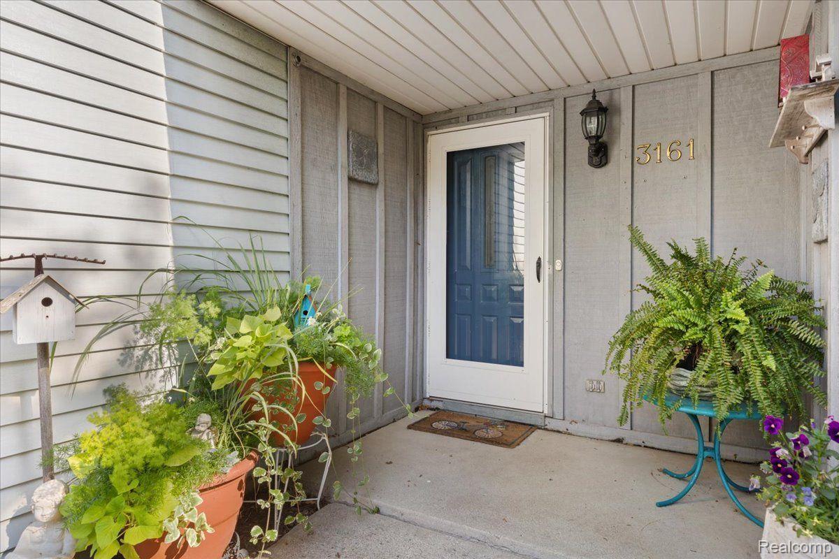 3161 West Oregon Road Lapeer, MI 48446 - Photo 6 of 68