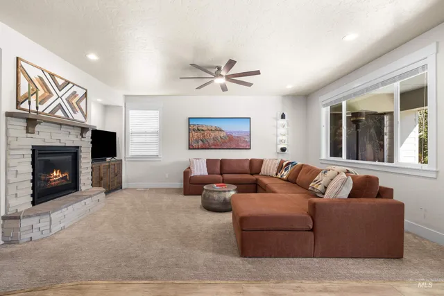 $735,000 | 1956 North World Cup Way, Eagle, ID 83616