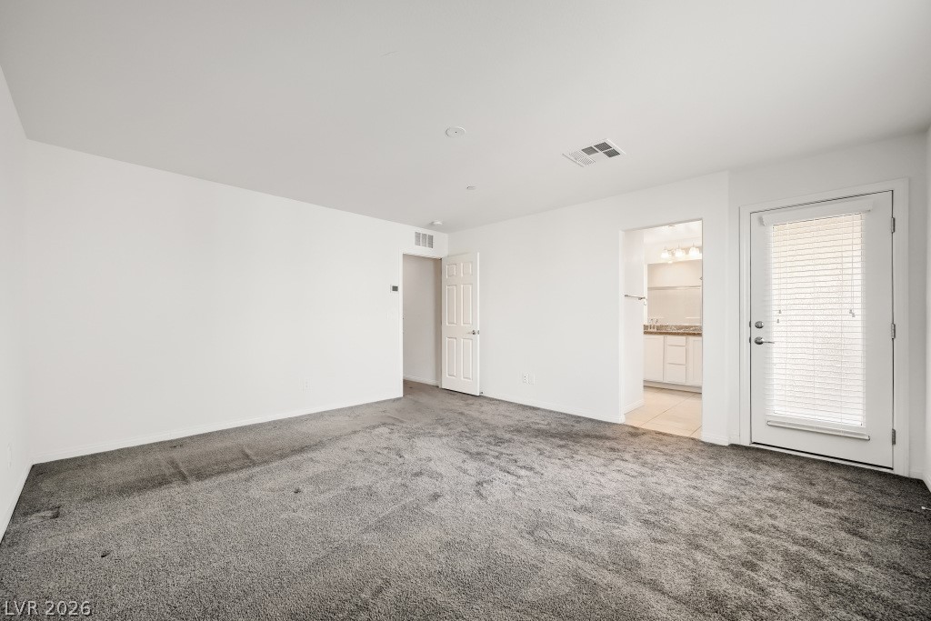 489 Filaree Place Henderson, NV 89015 - Photo 25 of 36 Primary Bedroom