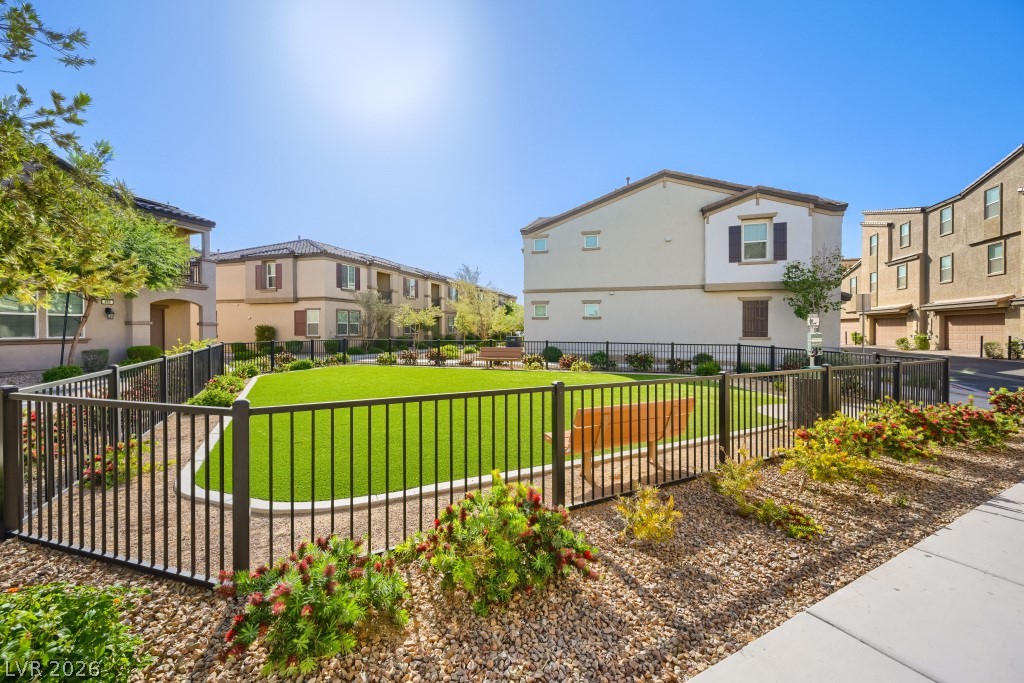 489 Filaree Place Henderson, NV 89015 - Photo 32 of 36 Dedicated area for your furry friends