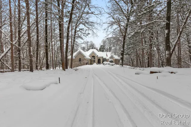 $1,174,900 | 7160 Hawick Court Northeast, Belmont, MI 49306