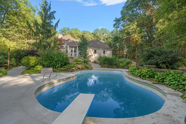 $1,174,900 | 7160 Hawick Court Northeast, Belmont, MI 49306