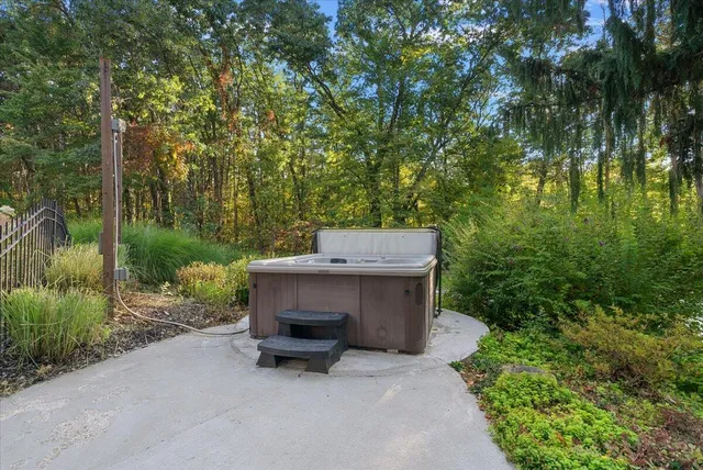 $1,174,900 | 7160 Hawick Court Northeast, Belmont, MI 49306