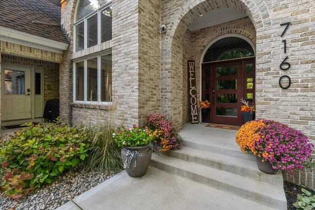 $1,174,900 | 7160 Hawick Court Northeast, Belmont, MI 49306