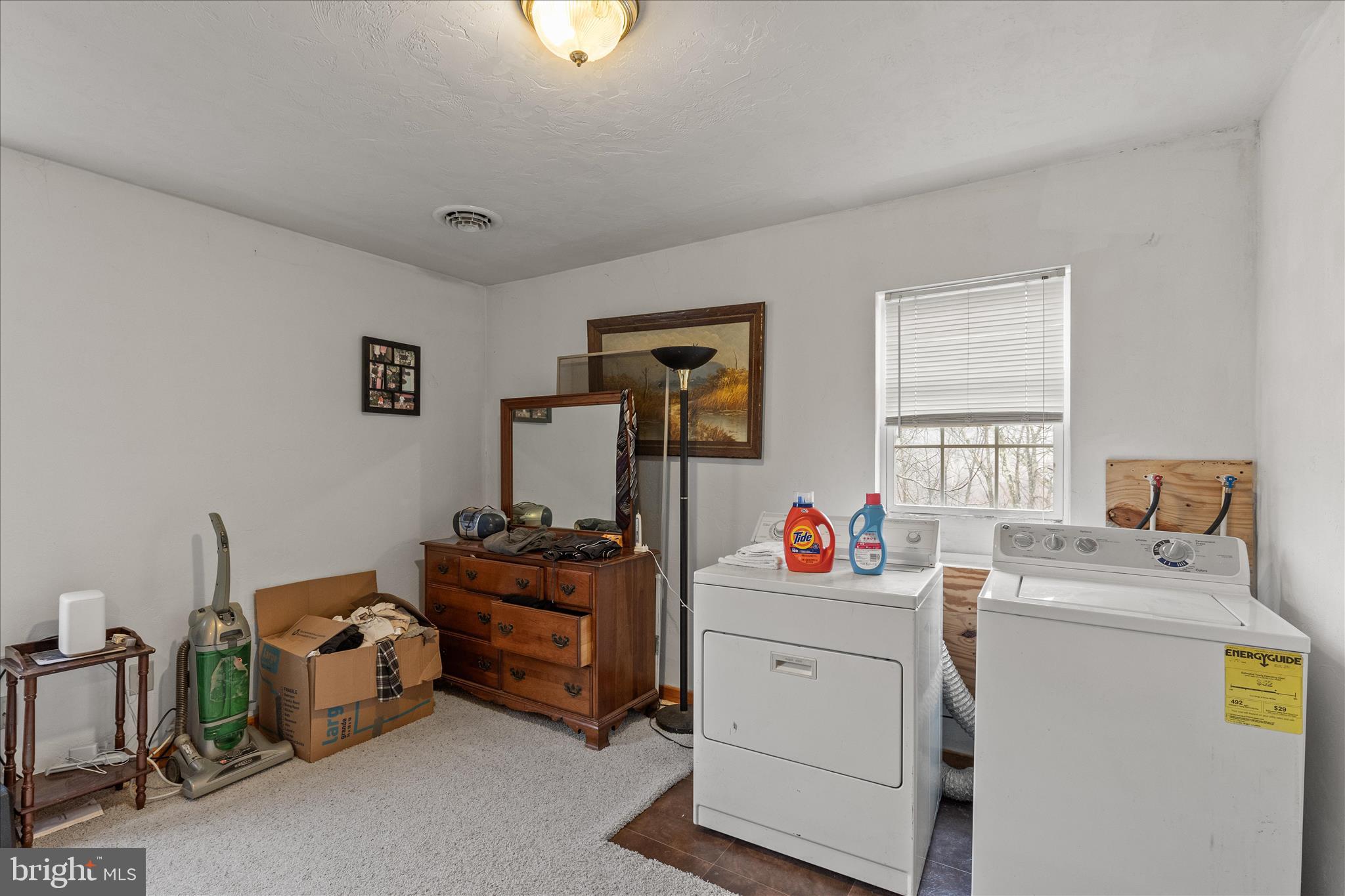 84 Lakeview Circle Hanover, PA 17331 - Photo 12 of 35