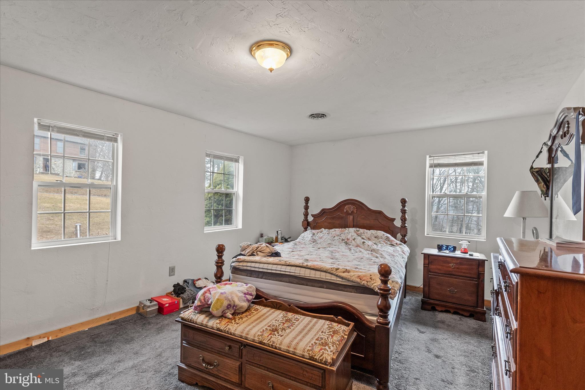 84 Lakeview Circle Hanover, PA 17331 - Photo 14 of 35