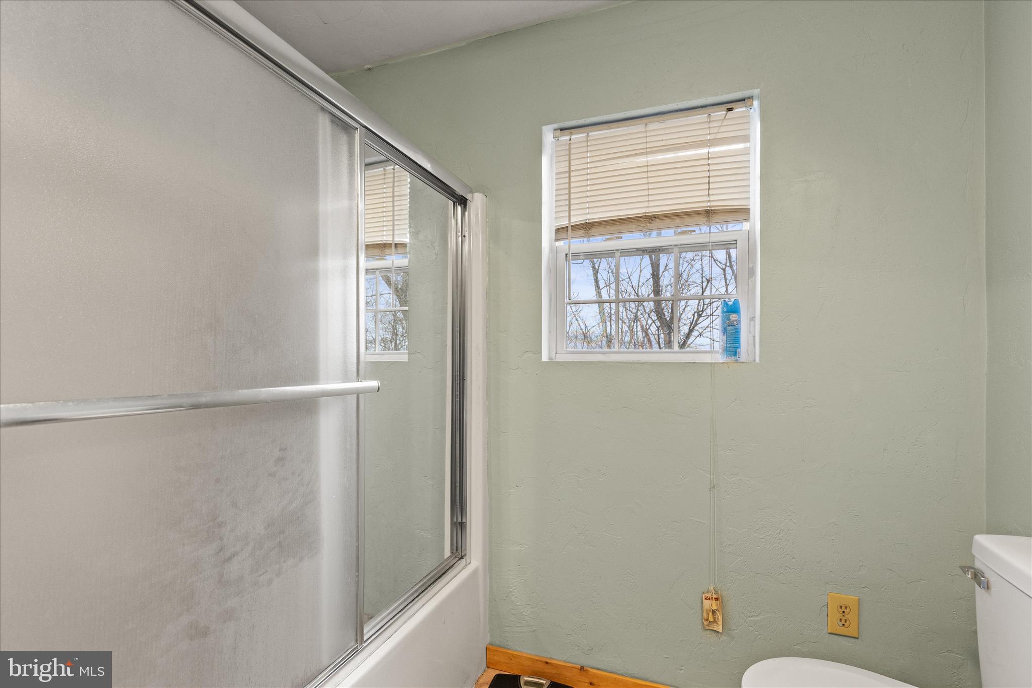 84 Lakeview Circle Hanover, PA 17331 - Photo 17 of 35